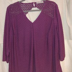 3/4 sleeves blouse with crochet trim